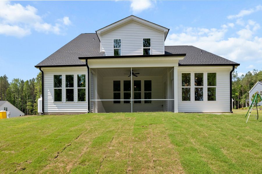 Representative exterior details of a home built from the The Chandler by RobuckHomes in Baylee Ridge, Selma (Image 82).