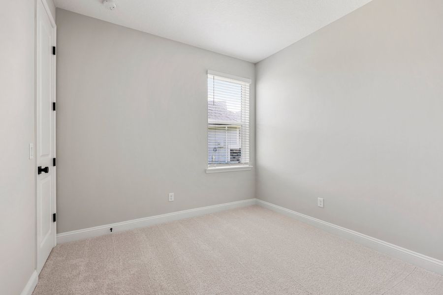 Representative unfurnished interior of a home built from the Venice by Riverside Homes in Mariposa at EverRange, Jacksonville (Image 28).
