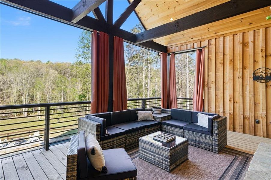 Image 103 of a home in .