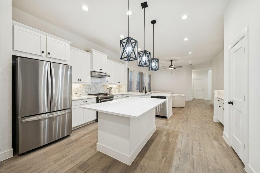 Furnished interior view inside a new home in , Conroe (Image 13).