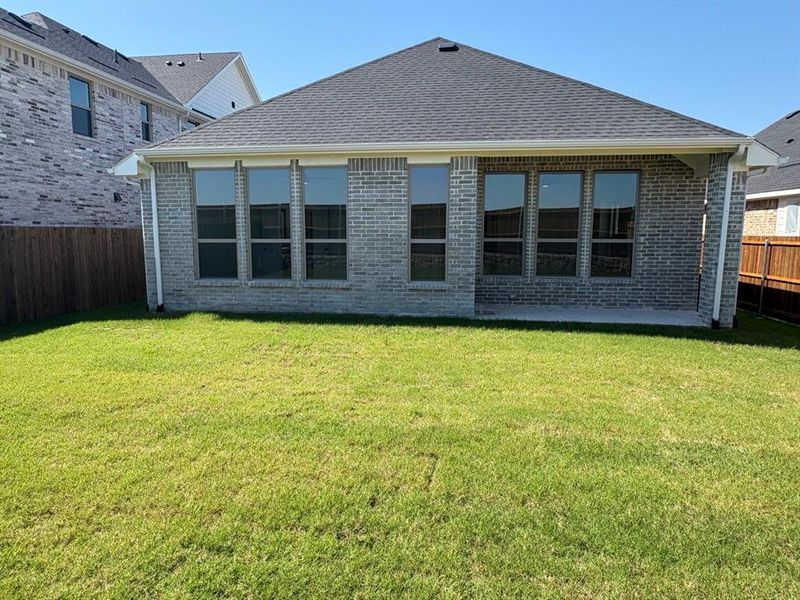 Exterior details and patio area of a home in Meadow Vista, Anna (Image 3).