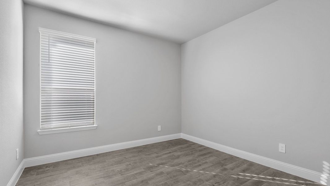 Spacious, unfurnished interior of a new home in Treeline, Justin (Image 31).