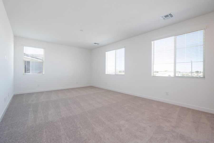Spacious, unfurnished interior of a new home in Terraza, San Tan Valley (Image 13). Spacious, unfurnished interior of a new home in Terraza, San Tan Valley (Image 13).