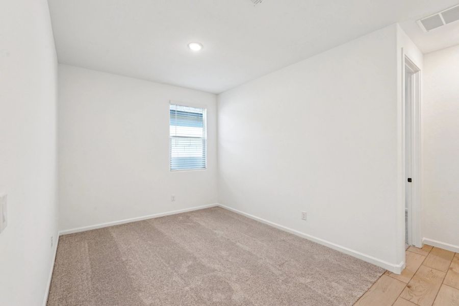 Representative images and renderings are for illustrative purposes. Actual structural options and design finishes of home may vary. Representative images and renderings are for illustrative purposes. Actual structural options and design finishes of home may vary.