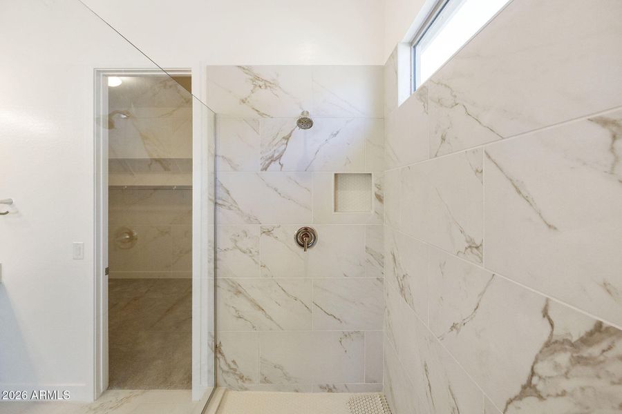 OWNER'S BATH OWNER'S BATH