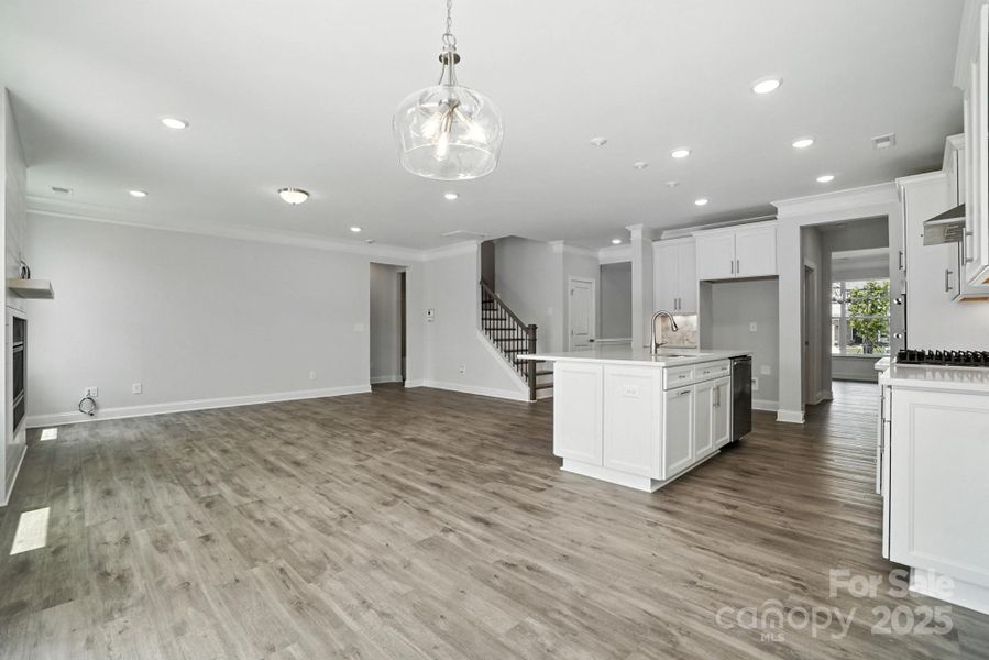 Image 46 of a home in Hampton Woods.