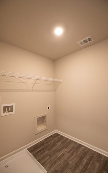 Representative unfurnished interior of a home built from the Greenbrier by Piedmont Residential in Meadowyn, Cartersville (Image 19). Representative unfurnished interior of a home built from the Greenbrier by Piedmont Residential in Meadowyn, Cartersville (Image 19).