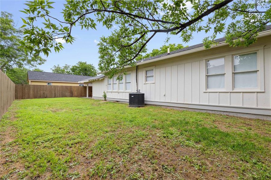 Front exterior of a new home in , Brownwood, TX, highlighting curb appeal (Image 19).