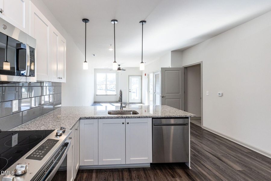 014-1920x1080-kitchen 014-1920x1080-kitchen