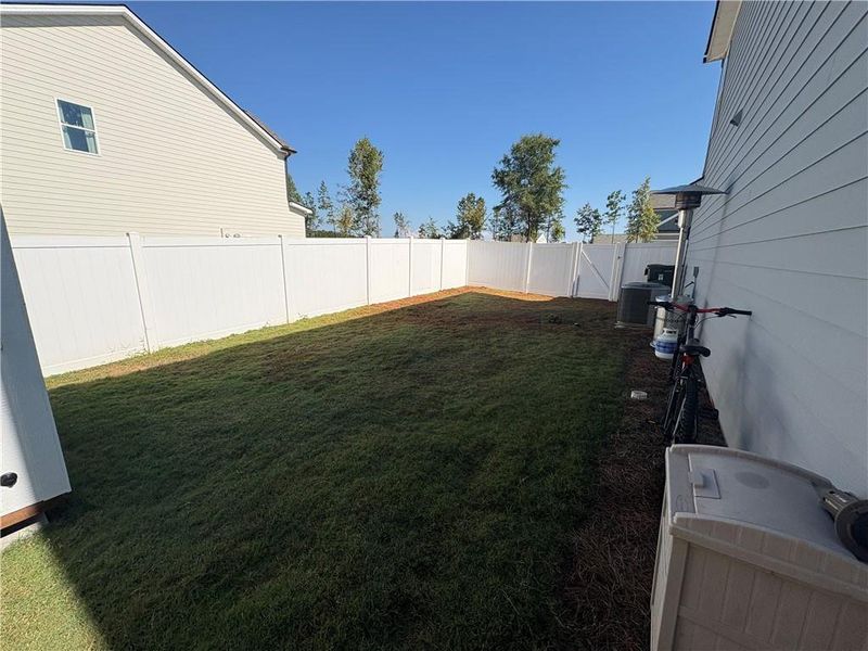 Exterior details and patio area of a home in , Toccoa (Image 32).