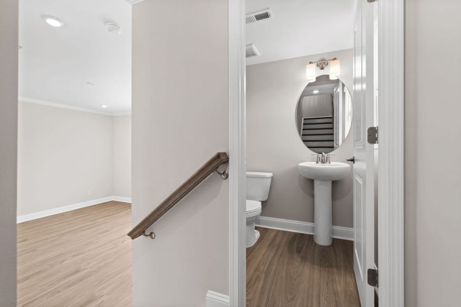 Image 31 of a home in Lakeside Townes at Riverlights.