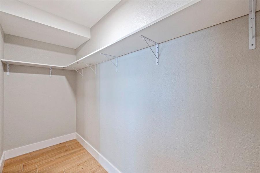 Spacious, unfurnished interior of a new home in , Madeira Beach (Image 16).