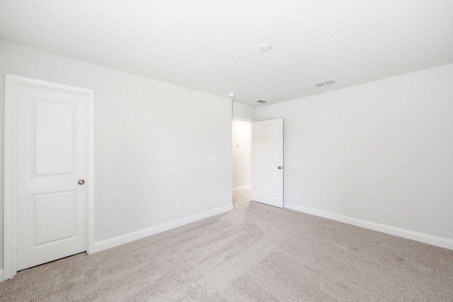 Spacious, unfurnished interior of a new home in Grand Arbor, Blythewood (Image 27). Spacious, unfurnished interior of a new home in Grand Arbor, Blythewood (Image 27).