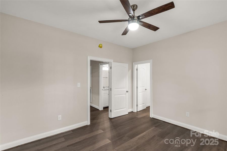 Spacious, unfurnished interior of a new home in , York (Image 31).