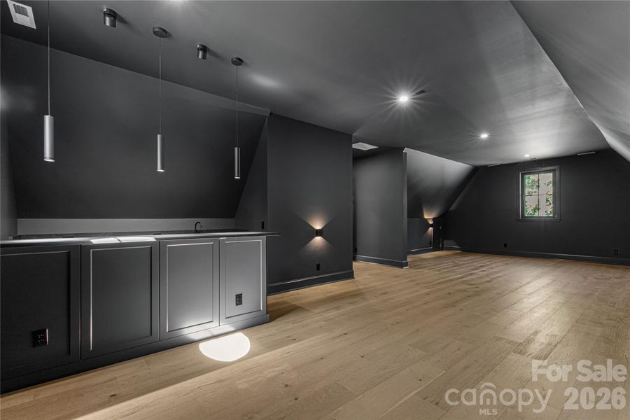 Wet bar