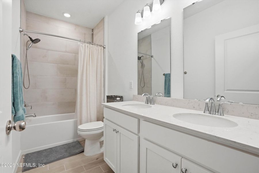 Furnished interior view inside a new home in , Jacksonville (Image 18).
