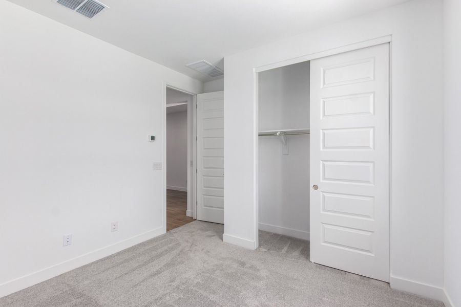 Spacious, unfurnished interior of a new home in Parkside, Avondale (Image 12).