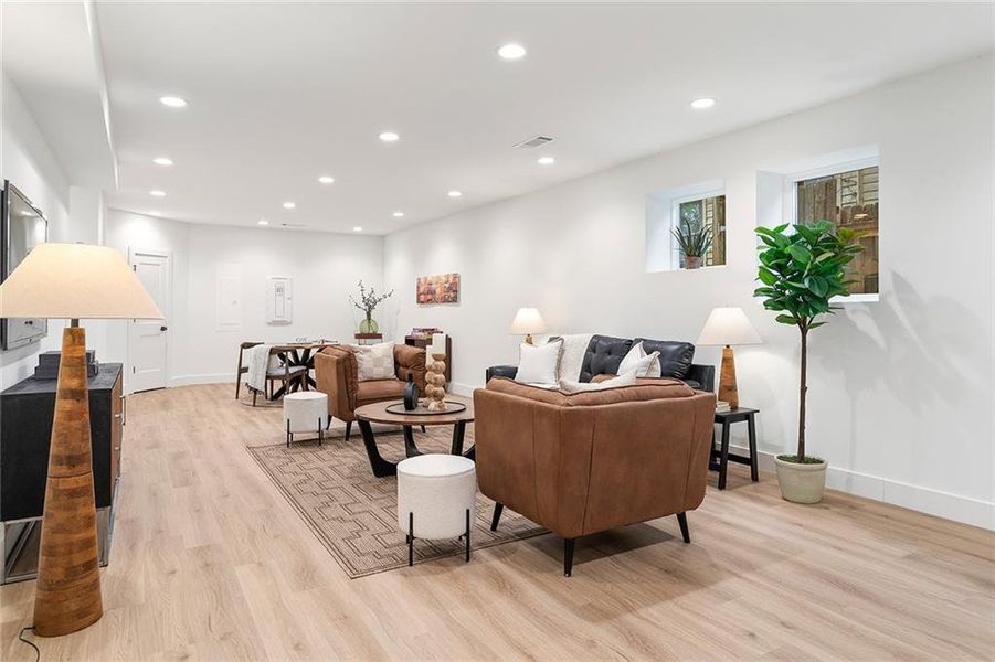 Furnished interior view inside a new home in , Atlanta (Image 17).