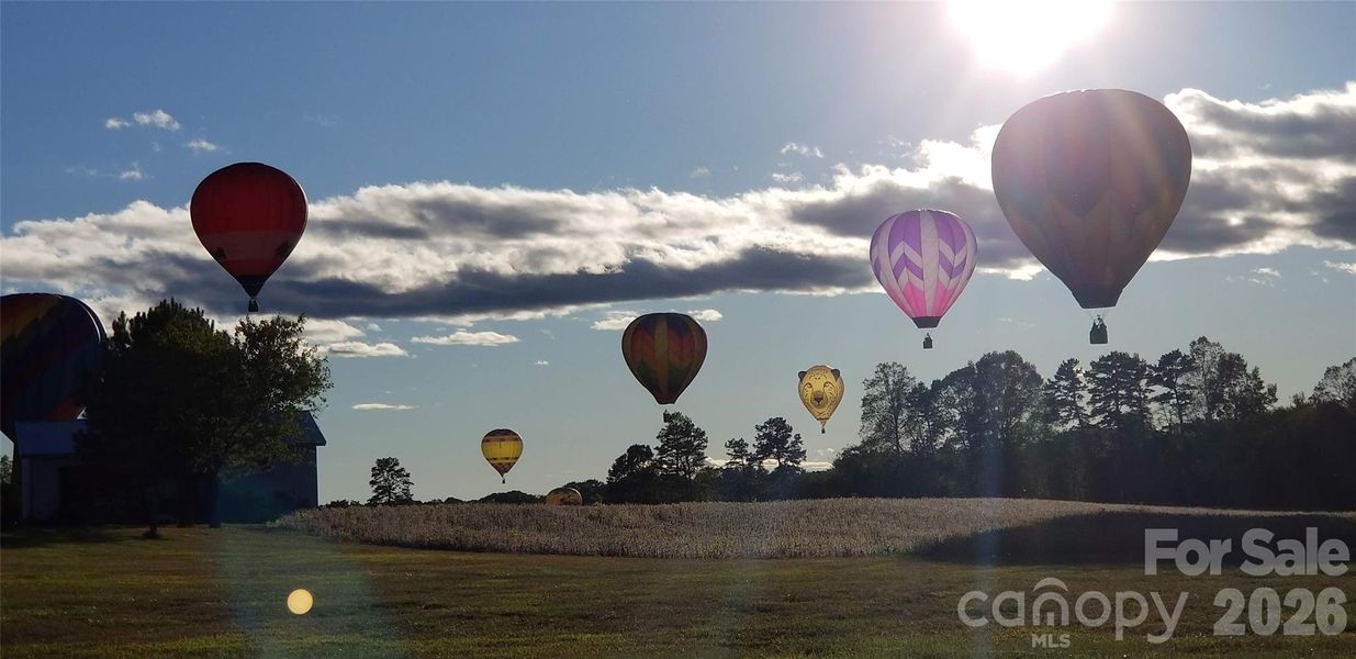 Image 38 of a home in .