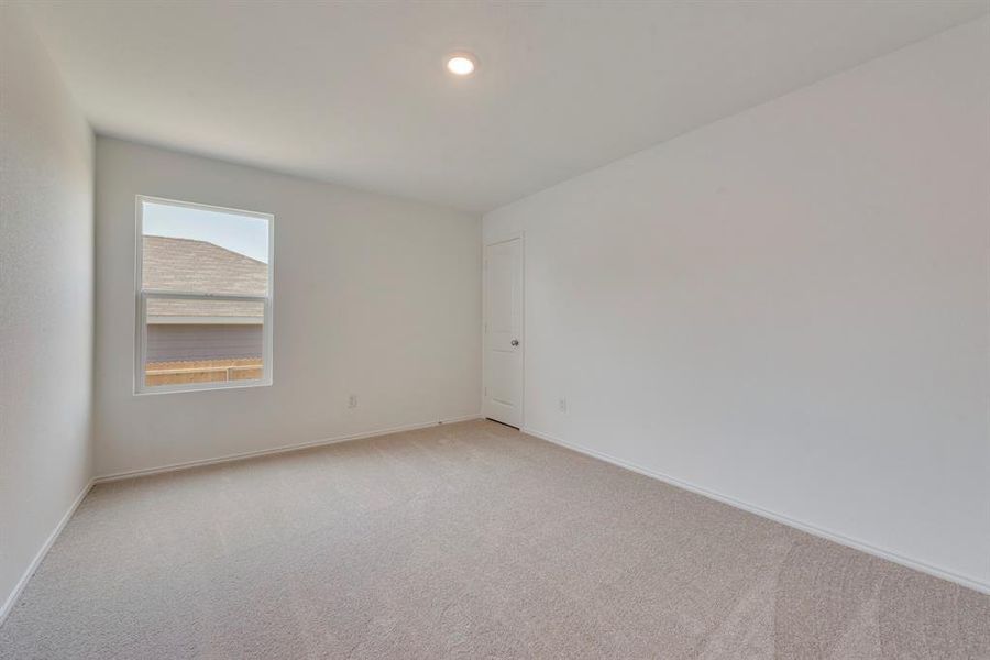 Unfurnished room featuring carpet floors