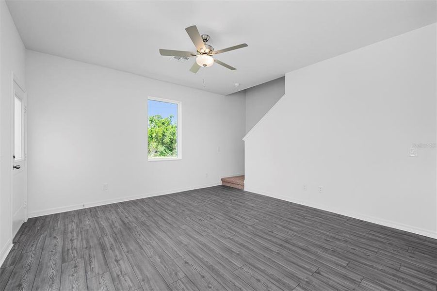 Spacious, unfurnished interior of a new home in , Poinciana (Image 15).