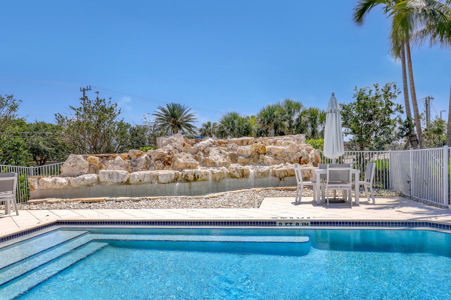 109 Royal Palm (8)
