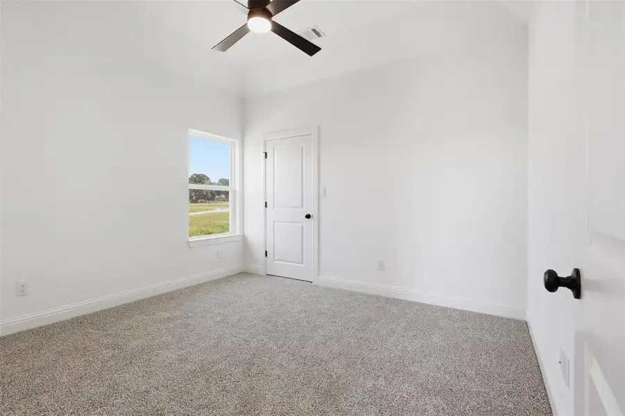 Spacious, unfurnished interior of a new home in , Azle (Image 28). Spacious, unfurnished interior of a new home in , Azle (Image 28).