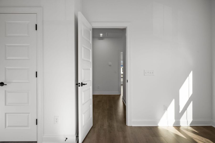 Spacious, unfurnished interior of a new home in , Johns Island (Image 37).