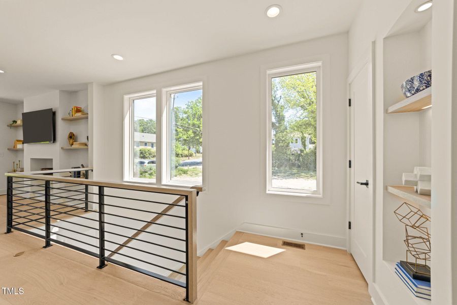 32-web-or-mls-17-print-3D5A7892