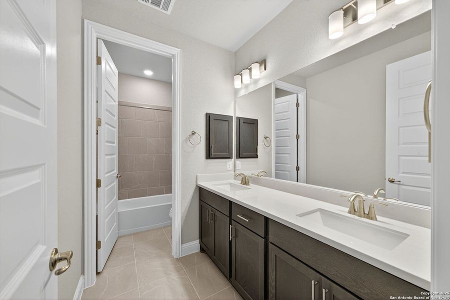 Furnished interior view inside a new home in , Castroville (Image 7).