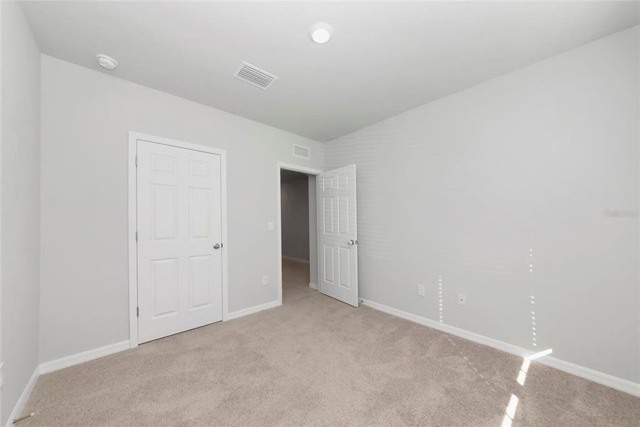 Spacious, unfurnished interior of a new home in , Punta Gorda (Image 29).