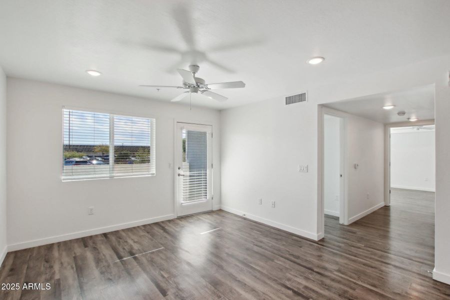 12945 W Greenway Rd h108-013 12945 W Greenway Rd h108-013