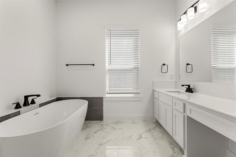 740 Wilderness - Bath (2)