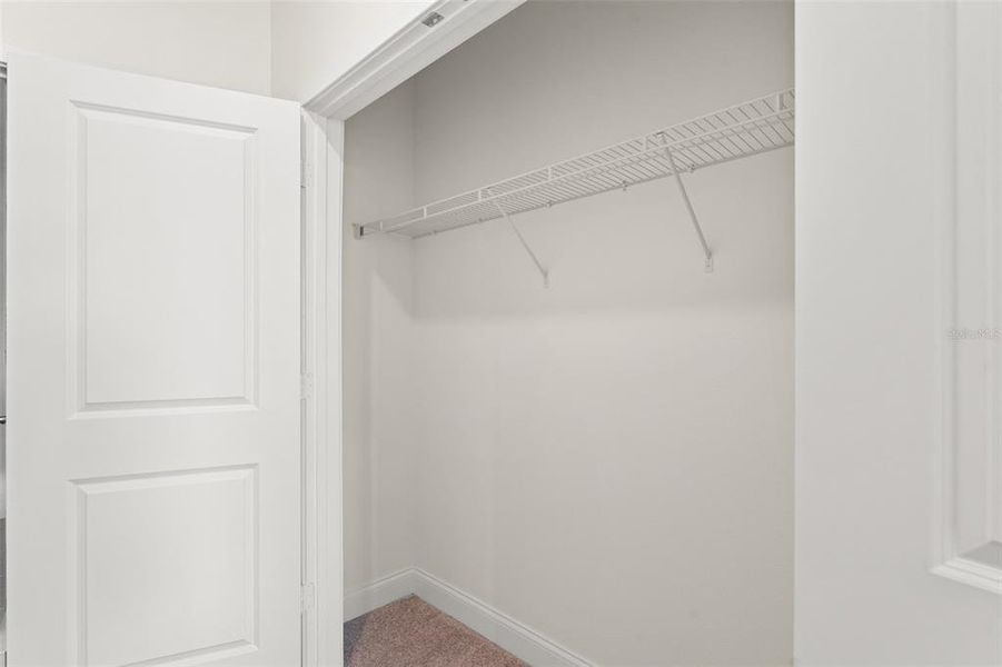 Spacious, unfurnished interior of a new home in , Orlando (Image 23).