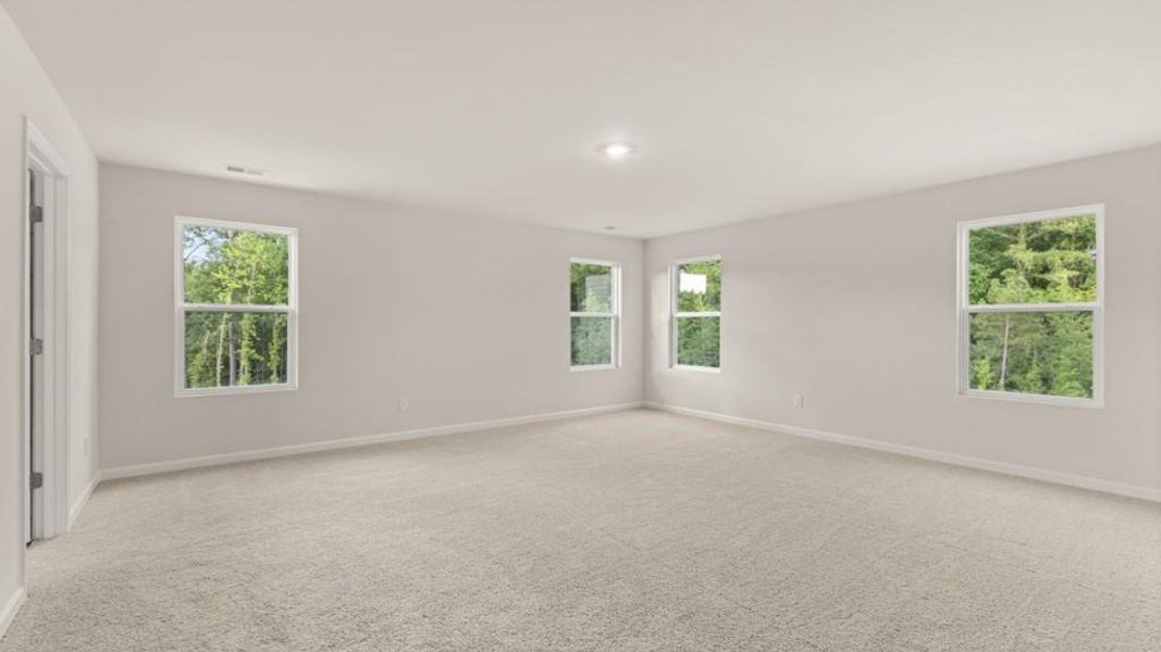 Spacious, unfurnished interior of a new home in , South Fulton (Image 33).