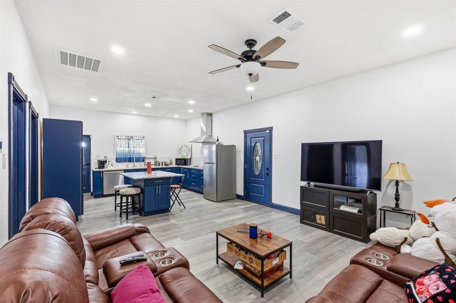 Furnished interior view inside a new home in , Royse City (Image 27).