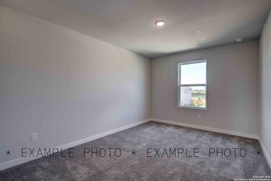 Spacious, unfurnished interior of a new home in Mesa Vista, San Antonio (Image 14).