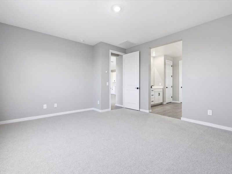 Spacious, unfurnished interior of a new home in Paloma Creek - Signature Series, Surprise (Image 14).