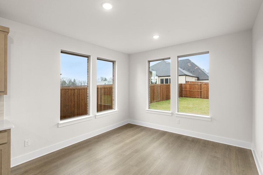 Spacious, unfurnished interior of a new home in Somerset Park, Rockwall (Image 21). Spacious, unfurnished interior of a new home in Somerset Park, Rockwall (Image 21).