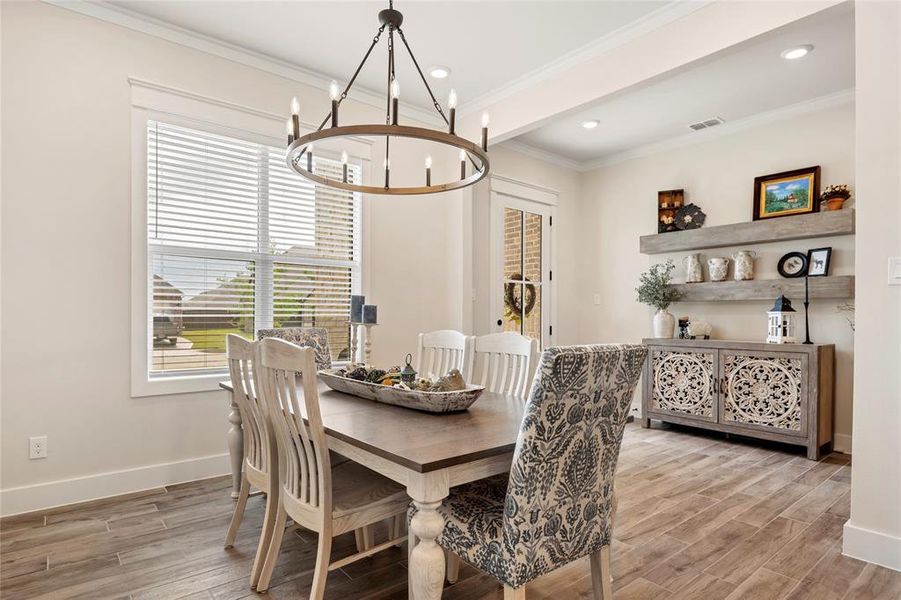 Furnished interior view inside a new home in Lincoln Pointe, Van Alstyne (Image 10).