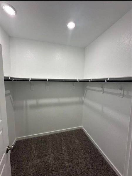 Spacious, unfurnished interior of a new home in McClendon Park Village, Houston (Image 12).