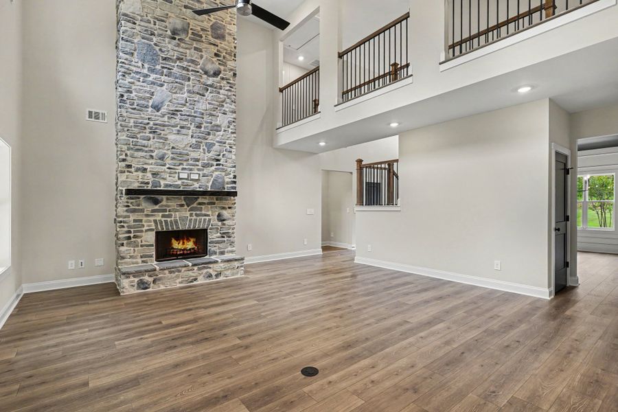 Spacious, unfurnished interior of a new home in Flint Farms, Concord (Image 32).