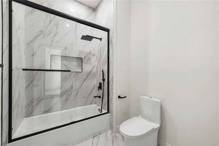 Furnished interior view inside a new home in , Atlanta (Image 59).