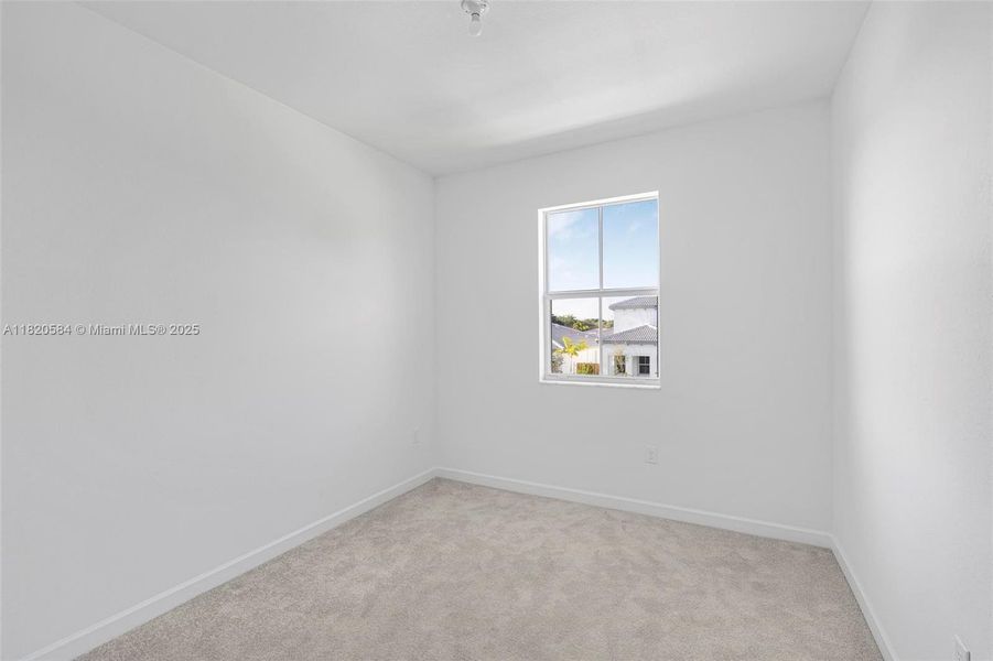 Spacious, unfurnished interior of a new home in Cedar Pointe: Cypress Collection, Homestead (Image 23). Spacious, unfurnished interior of a new home in Cedar Pointe: Cypress Collection, Homestead (Image 23).