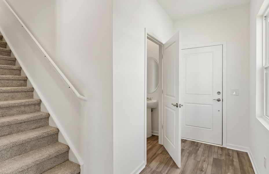 Spacious, unfurnished interior of a new home in Highlands of Carter's Station, Columbia (Image 25).