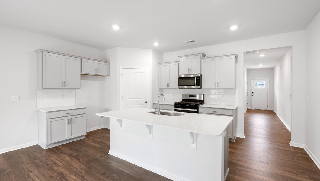 Furnished interior view inside a new home in Chestnut Ridge, Greenville (Image 8).