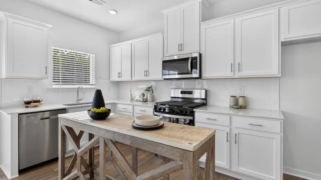 Furnished interior view inside a new home in Huffman Ridge, Hickory (Image 9).