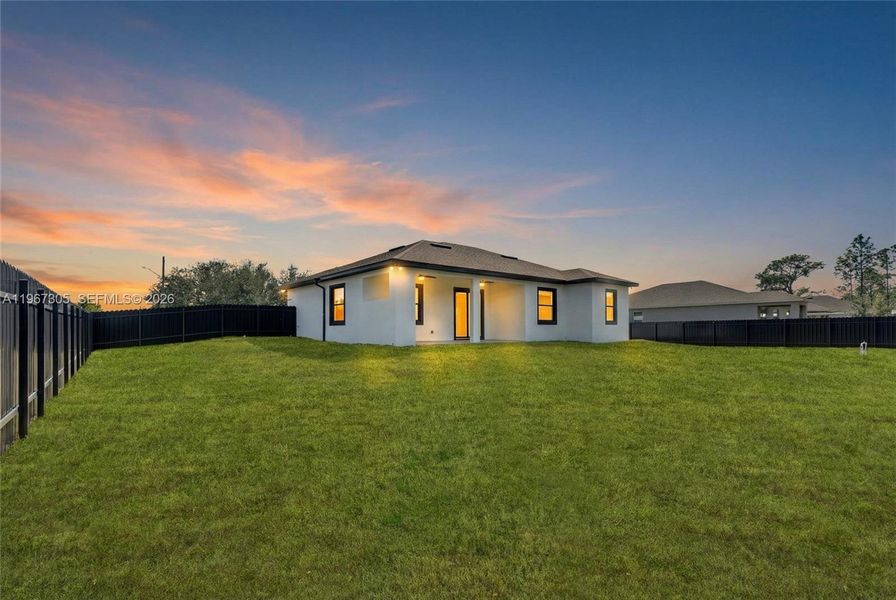 Exterior details and patio area of a home in , Lehigh Acres (Image 4).