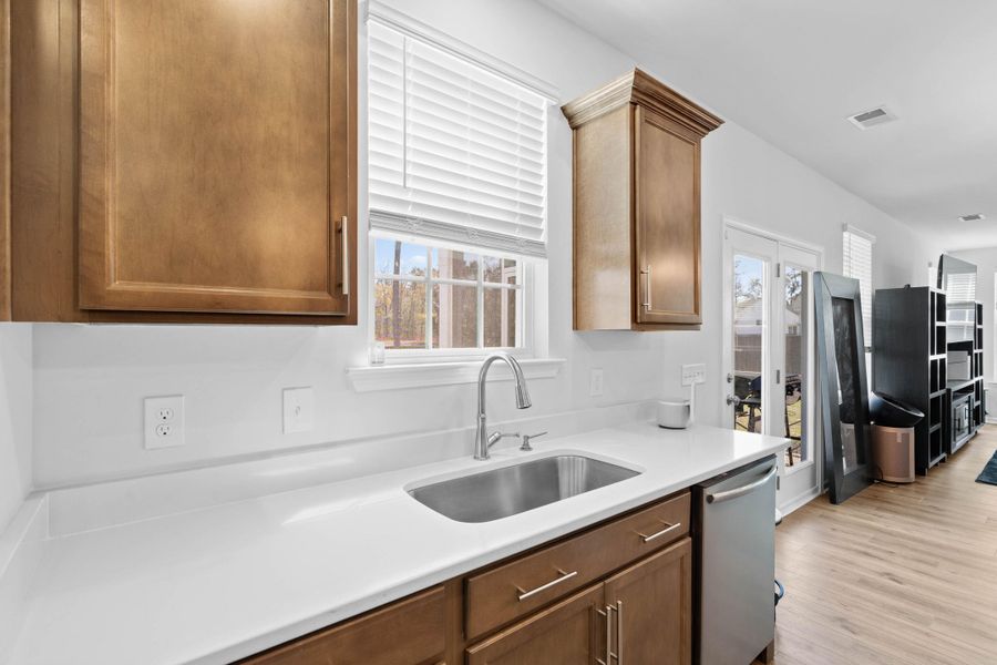Furnished interior view inside a new home in , Beaufort (Image 17).