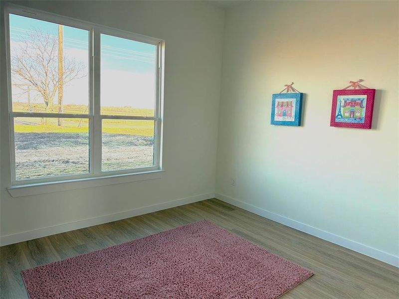 Spacious, unfurnished interior of a new home in , Waxahachie (Image 23).